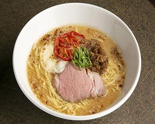 中田「雪ぐに」のラーメンWalker限定麺は、濃厚「サバ味噌」がテーマ！