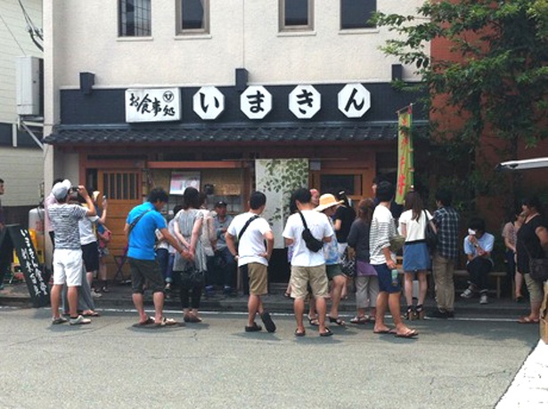 地元・熊本の「いまきん食堂」では、最大5時間待ちにもなるという