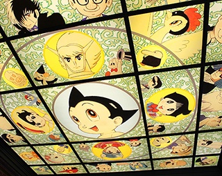 マンガの神様・手塚治虫記念館が明るく楽しくリニューアル