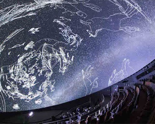 地球を守れ！日立シビックセンター天球劇場で映像番組 「ジュラシックヒーローズ」上映中