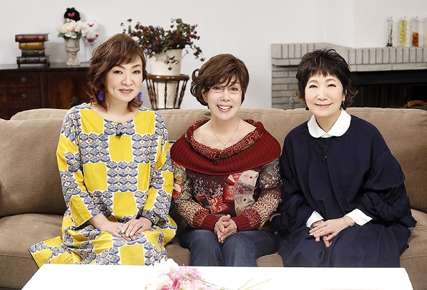 (左から)清水ミチコ、平野レミ、森山良子