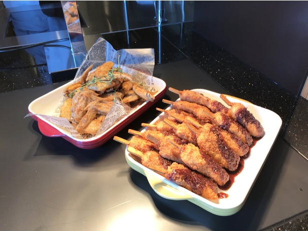 名古屋らしく、手羽先や串カツも！