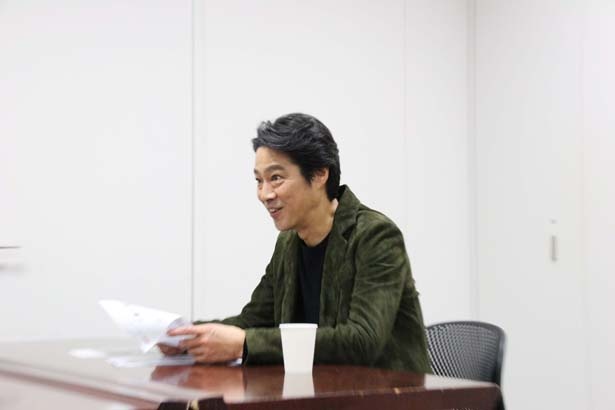 「子供の頃に母親に反発してハンストの真似事をしたことがある」と明かす堤真一