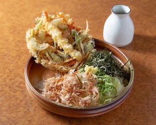 博多駅直結！福岡・朝日ビル＆センタービルのおすすめビルランチ3選