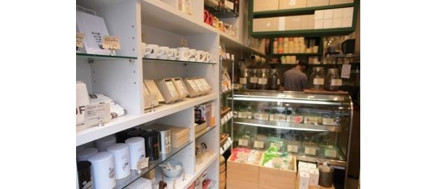 コーヒー豆を扱う「TERA COFFEE and ROASTER」