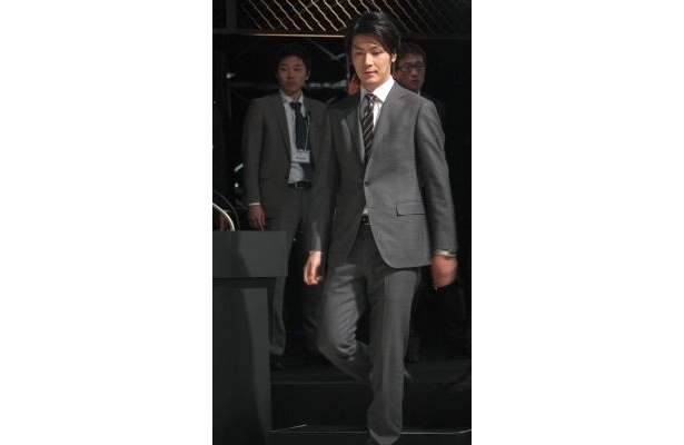 玉山鉄二さん