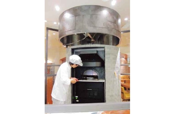 300℃以上に熱した高温で焼き上げる
