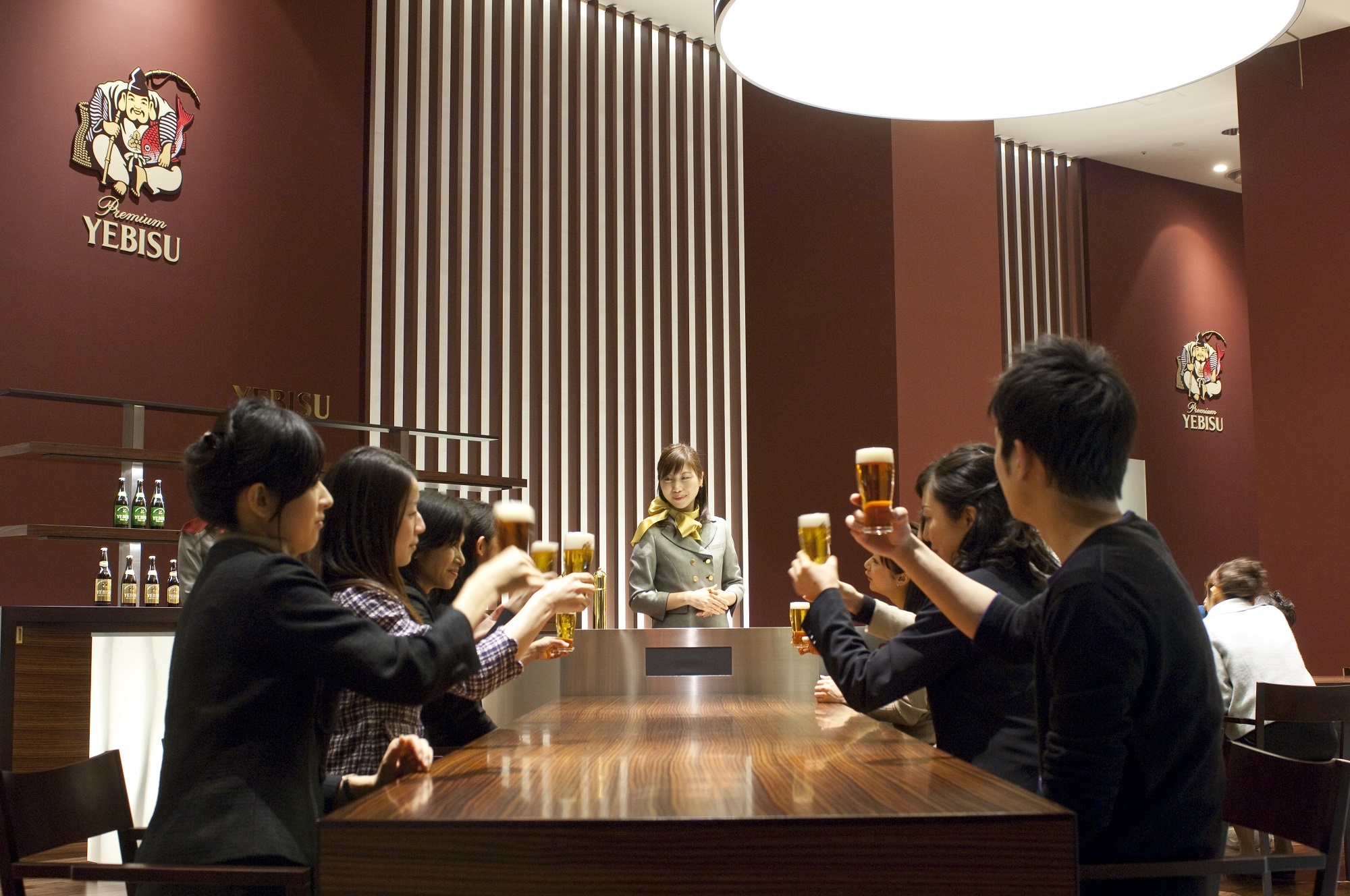 【東京ウォーカー主催　35歳-55歳　独身男女向けの出会いイベント】恵比寿ガーデンプレイスで乾杯ビール祭り