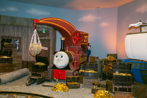 トーマスと一緒にソドー島を巡りながら、宝物を探そう！