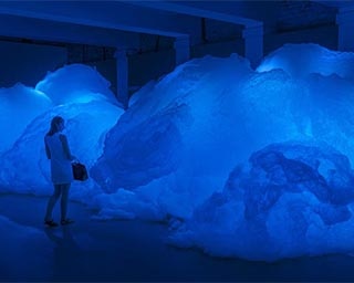 泡と光のインスタレーション！石川県金沢市で「名和晃平 Foam」開催中