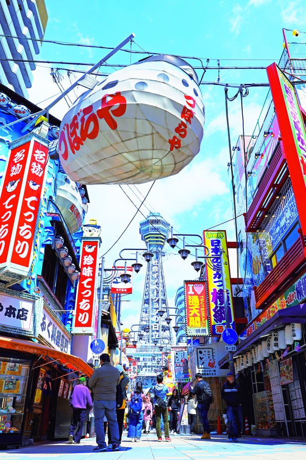 観光地となった今でも串カツの老舗は人気/大阪・新世界