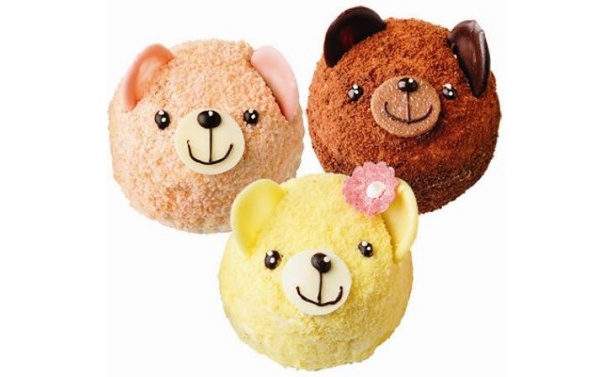 “ふわふわの食感”にフルーツたっぷりの絶品ケーキ。3匹そろえて贈りたい。