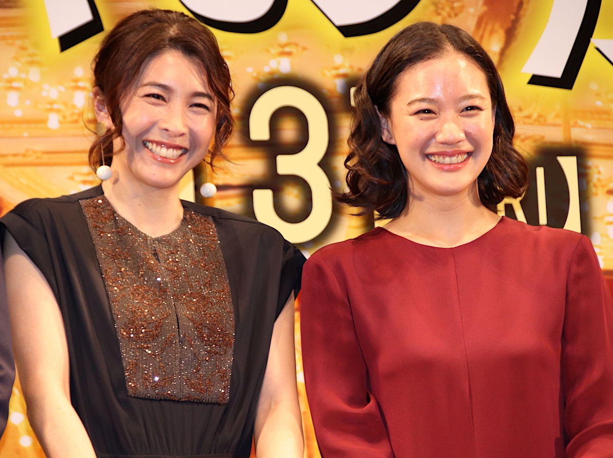 姉妹を演じた竹内結子と蒼井優が息ぴったりにトーク!