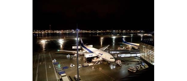 「羽田空港　国際線旅客ターミナル」の展望デッキからの眺め
