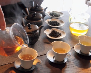 築100年の京町家で日本茶をじっくり堪能！「◯間 -MA-」で多彩なお茶を飲み比べ
