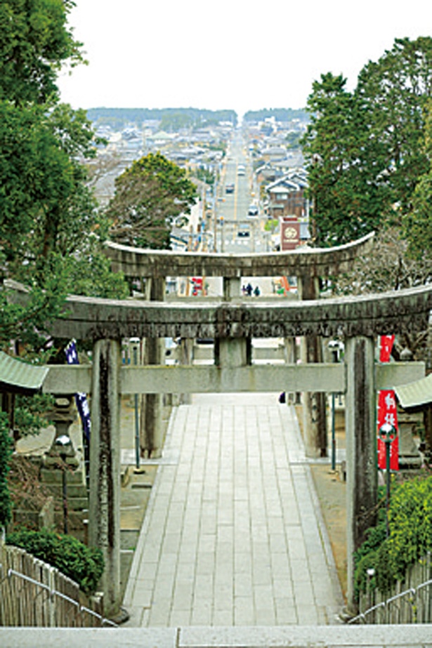 宮地嶽神社/ 全国にある宮地嶽神社の総本社