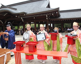6月10日の時の記念日ゆかりの祭典！滋賀県近江神宮で漏刻祭開催