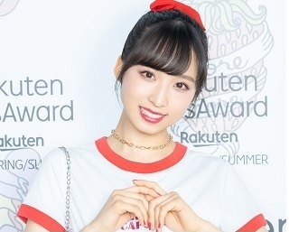 AKB48小栗有以「私はアイドルの活動はもちろん好きですけど、モデルさんとしての活動もすごく好きです」