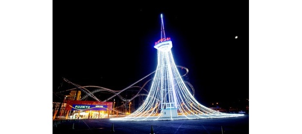 集客率2倍も！ “郊外の遊園地イルミ”がクリスマスの新名所に