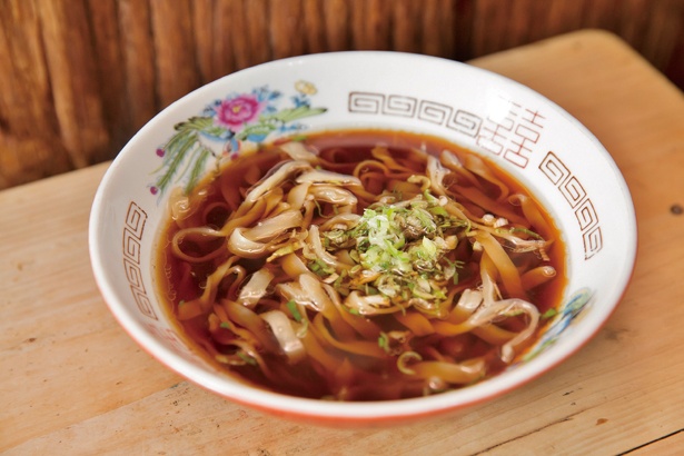 「支那そば」(880円) /「信濃屋」(岐阜県多治見市)