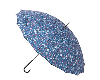 スヌーピーのかわいいレイングッズで雨の日も楽しく過ごそう！