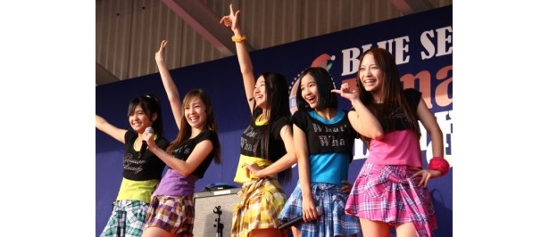 沖縄の5人組ダンスアイドル「Lucky Color's」がキュート＆セクシーな初ライブ！