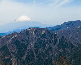 富士山や箱根連山の迫力も楽しめる！日本遺産に認定された“大山詣り”