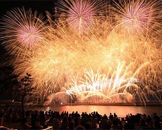 福井の夏を彩る1万発を超える花火！福井県丹生郡越前町で「越前みなと大花火2019」開催
