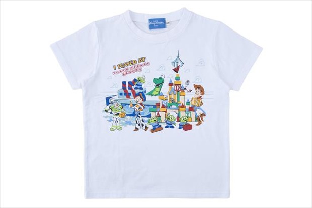 『トイ・ストーリー4』デザインのかわいい「Tシャツ」(2300円)