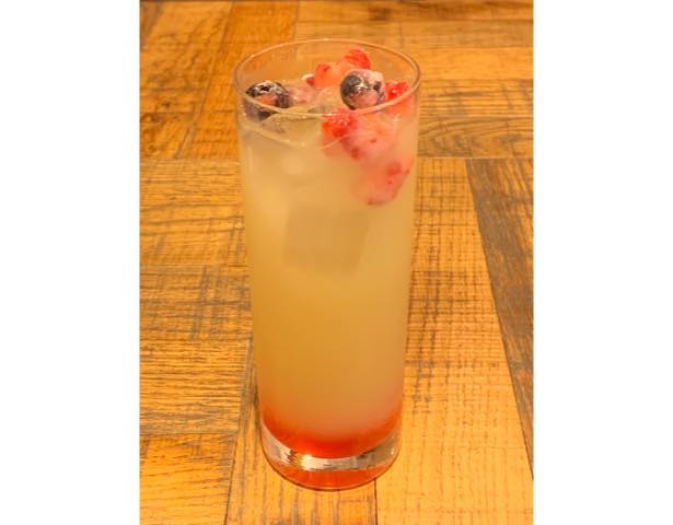 「ヒカリとテイルモンのグレープフルーツジュース」(700円・第2弾)