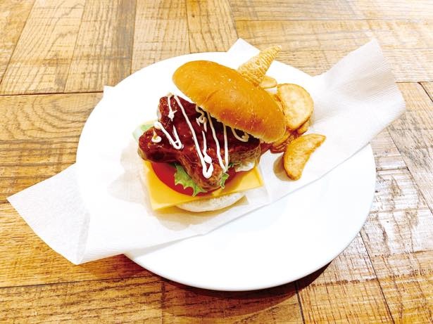 「ガブモンのトンガリハンバーガー」(1450円、第1弾・第2弾共通)