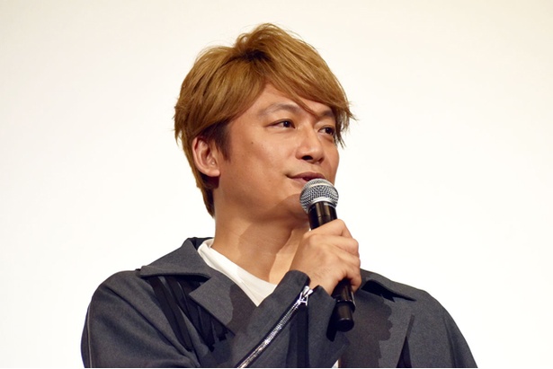 映画『凪待ち』舞台挨拶に登場した香取慎吾