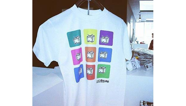 キュートなオリジナルTシャツもある