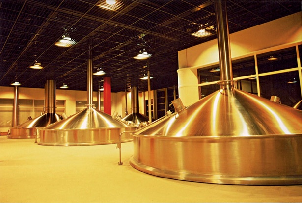 「キリン一番搾り生ビール」の醸造工程やパッケージングが見られる / キリンビール名古屋工場