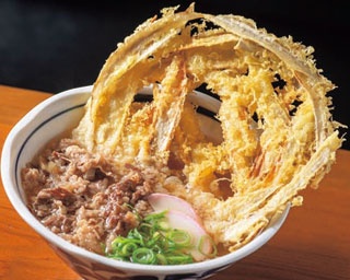 直径20cm以上のシャキシャキごぼ天入り！ 福岡流のうどんが味わえる「うどん屋 麺之介 大阪店」