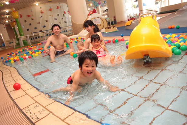 オムツ着用児でも利用できるガトーキングダムの幼児プール