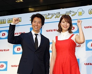 ケイン・コスギと稲村亜美、ラグビー日本代表に「ファイト一発！」 大手町にラグビーW杯応援ビアガーデンオープン