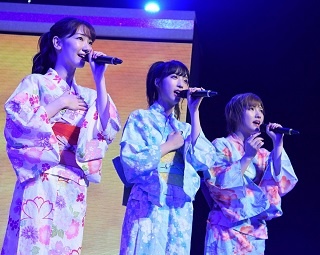 約4年ぶりとなるAKB48単独での全国ツアー、七夕を彩る浴衣姿で大阪公演からスタート