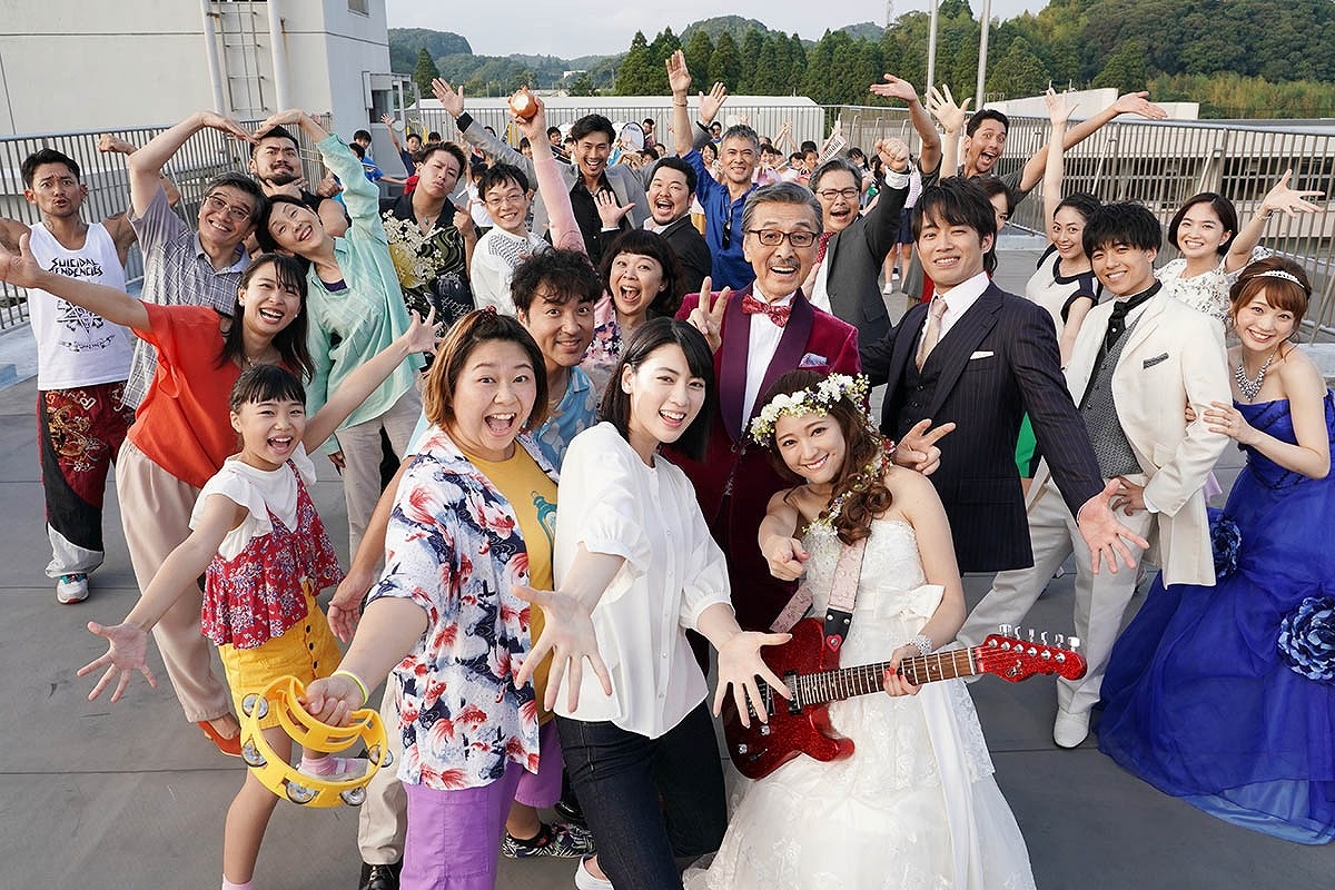 観たあとにハッピーになれる『ダンスウィズミー』は8月16日(金)公開!