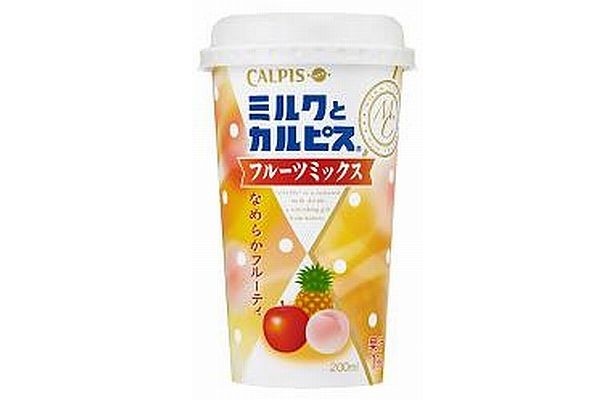 【画像】こちらはミルクと3種の果汁を合わせた「ミルクとカルピス」フルーツミックス 