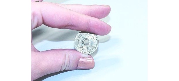 「お賽銭」平均額は、149.3円。特に、60代の女性が一番多額のお賽銭を出していることが判明！