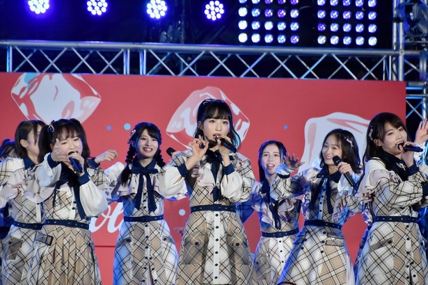 AKB48 チーム8「SUMMER STATION 音楽LIVE」は初の2公演開催！第2部の様子