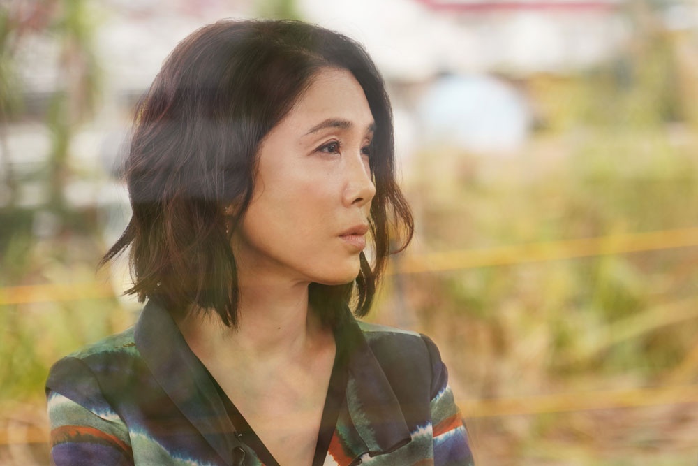 『淵に立つ』(16)に続き、深田晃司監督とタッグを組んだ女優・筒井真理子の演技力が光る『よこがお』