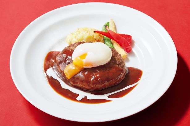 「ビーフ100％ビストロハンバーグ」(税抜899円)