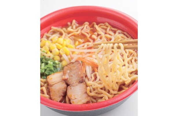 激辛ラー油も参戦！ 真冬のコンビニ“辛系ラーメン”を実食調査