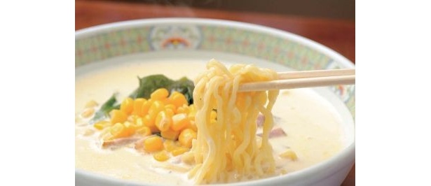 「中華料理 幸来軒」の「マヨネーズラーメン」
