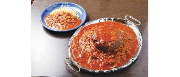 「パスタ・定食 みむら」(岐阜・恵那)の「ギガミート」(2000円)は通常サイズの約5人分