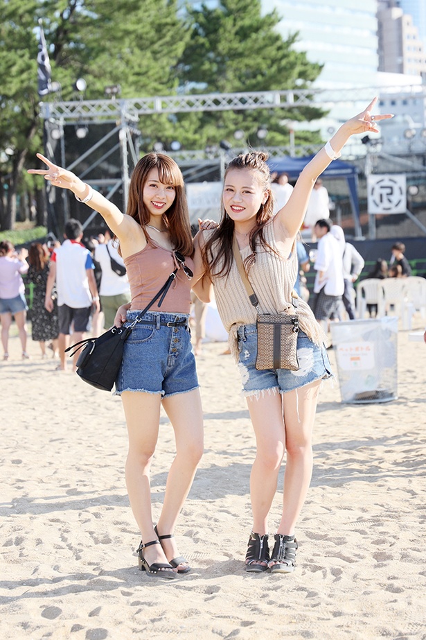 「Fukuoka REVO Beach Fes at ももち浜2019」で見つけた美女たち