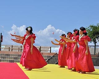 小浜温泉がハワイに!?　長崎県の小浜マリンパークで「フラっとハワイアンフェスティバル」開催