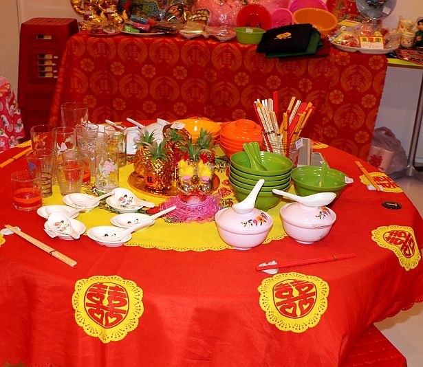 「ネオタイワン 超新台灣 in 窗」は、台湾式宴会“辦桌(バンタク)”を表現した空間で開催